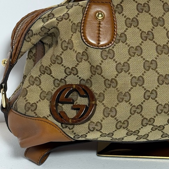 Gucci Brown Monogram Shoulder Bag - Picture 3 of 13